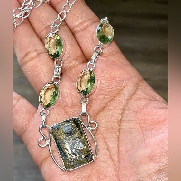 Copper Seraphinite Pendant Necklace - Picture 6 of 8